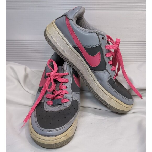 Nike Air Force 1 Wolf Grey And Pink Sz4.5 Youth As Pictured - Picture 1 of 9